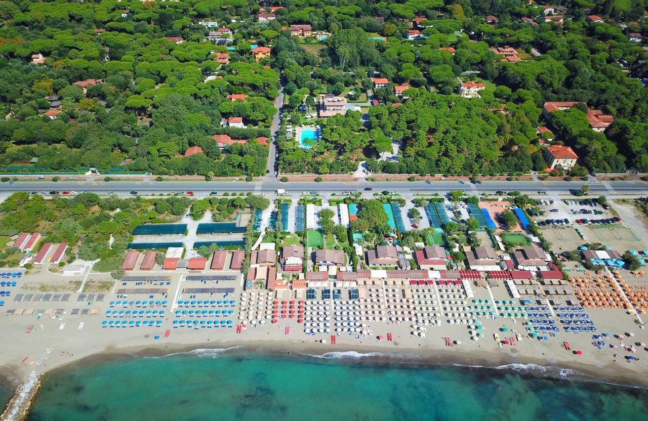 Hotel Villa Elsa Marina di Massa Exterior photo